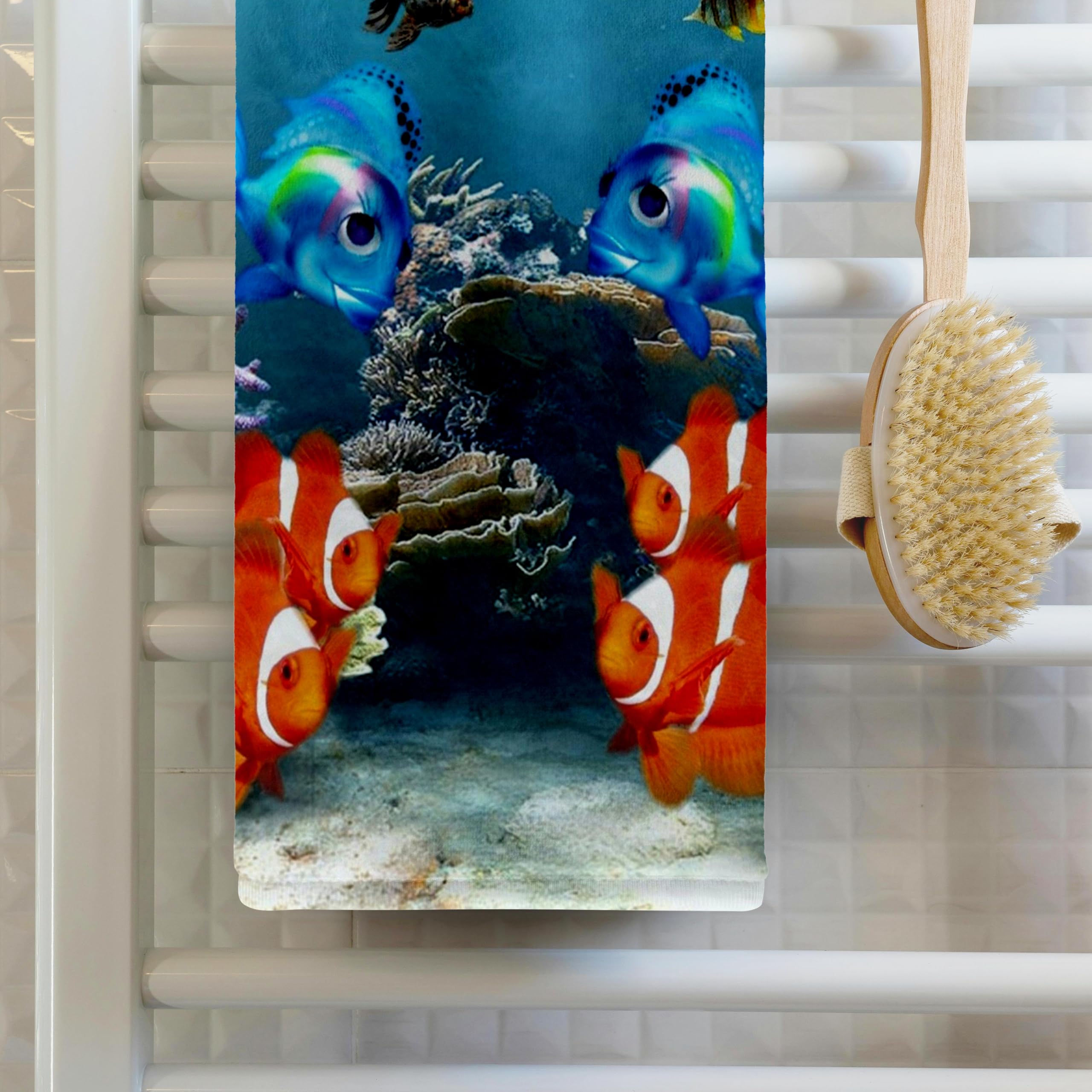 Amazon.co.jp: 3D ローズ 水族館スタイルのハンドタオル 15インチ x 22